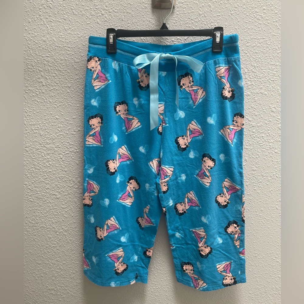 ‼️DONATED‼️❤️‍🔥3/$27❤️‍🔥Sleep pants (Capri) - Betty Boop - Size (12/14) - EUC